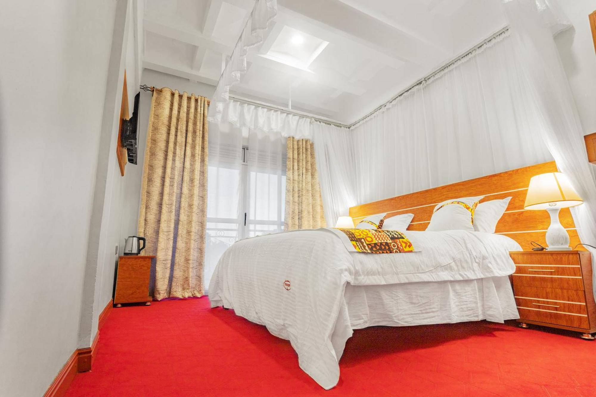 Ambrosia Heights Entebbe Hotel Eksteriør billede